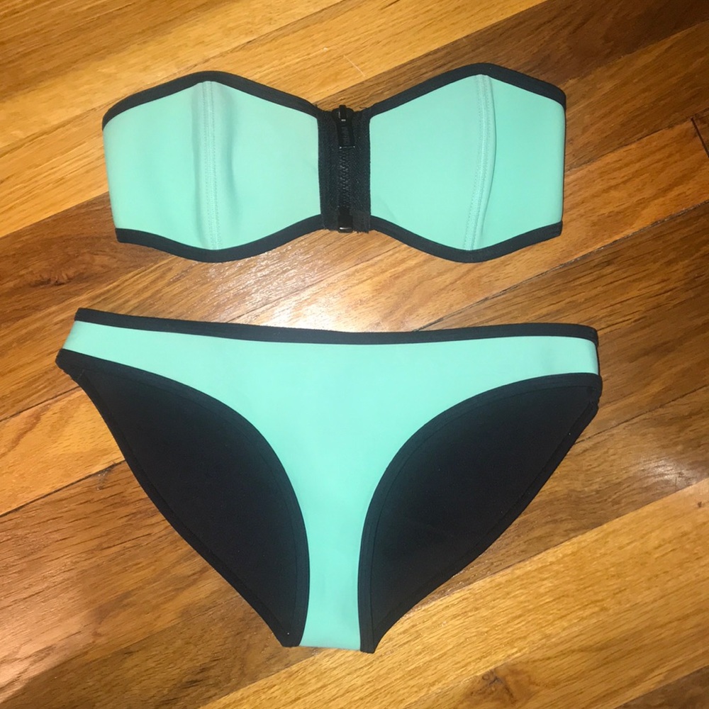 Triangl Bikini